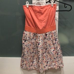 Guess strapless calix dress, size medium